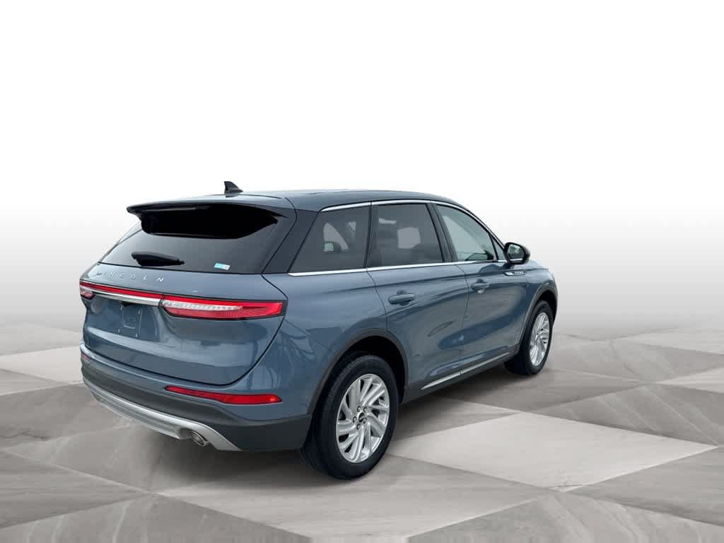 Used 2024 Lincoln Corsair FWD image 8