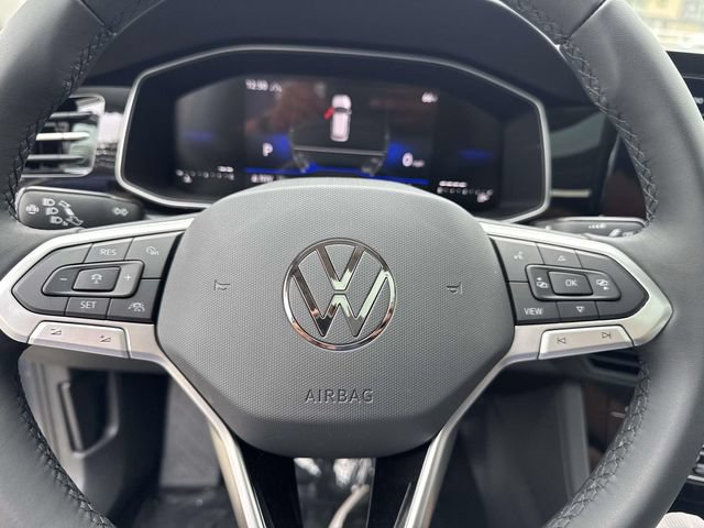 New 2026 Volkswagen Jetta SE FWD image 16
