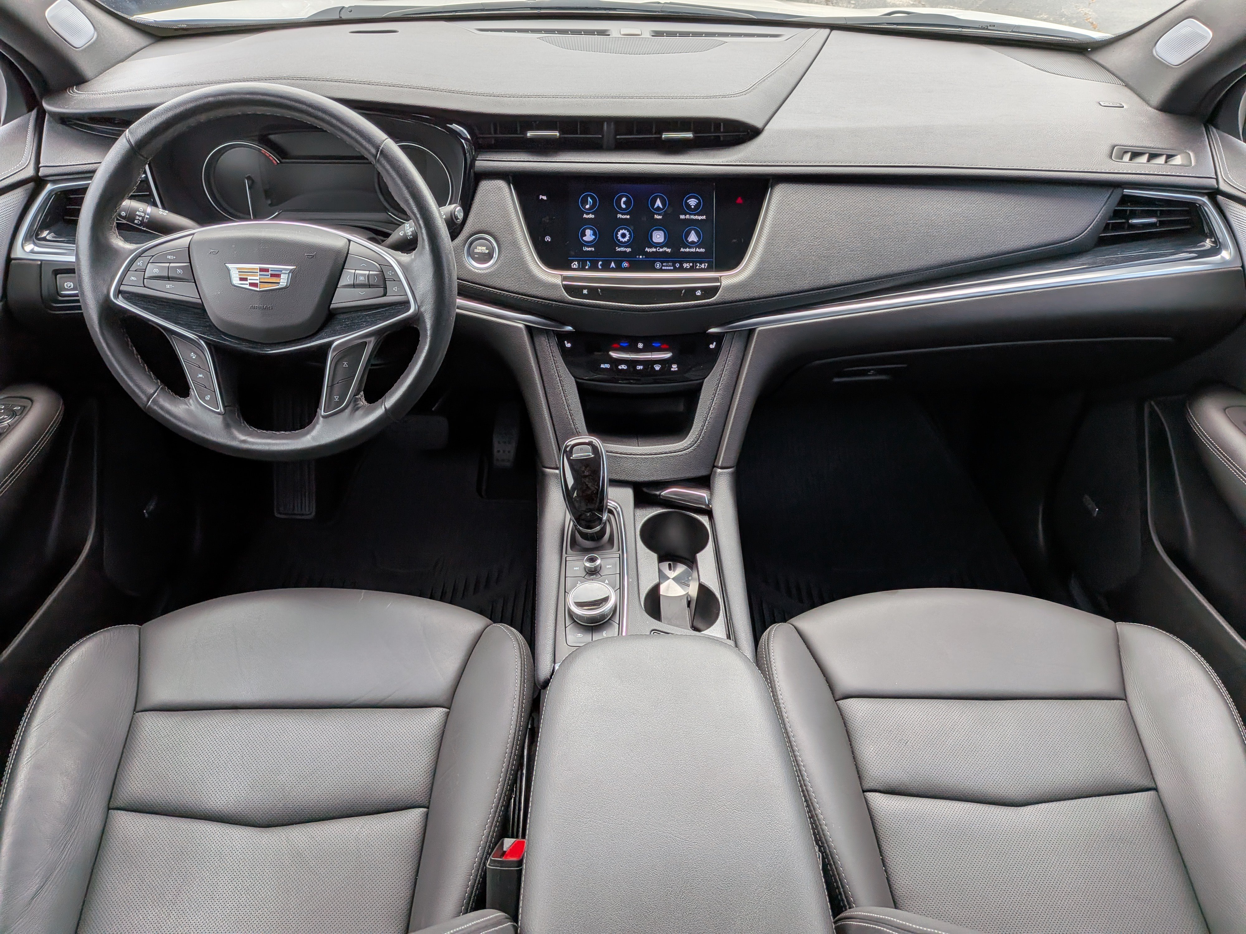 Certified 2024 Cadillac XT5 Premium Luxury FWD image 13