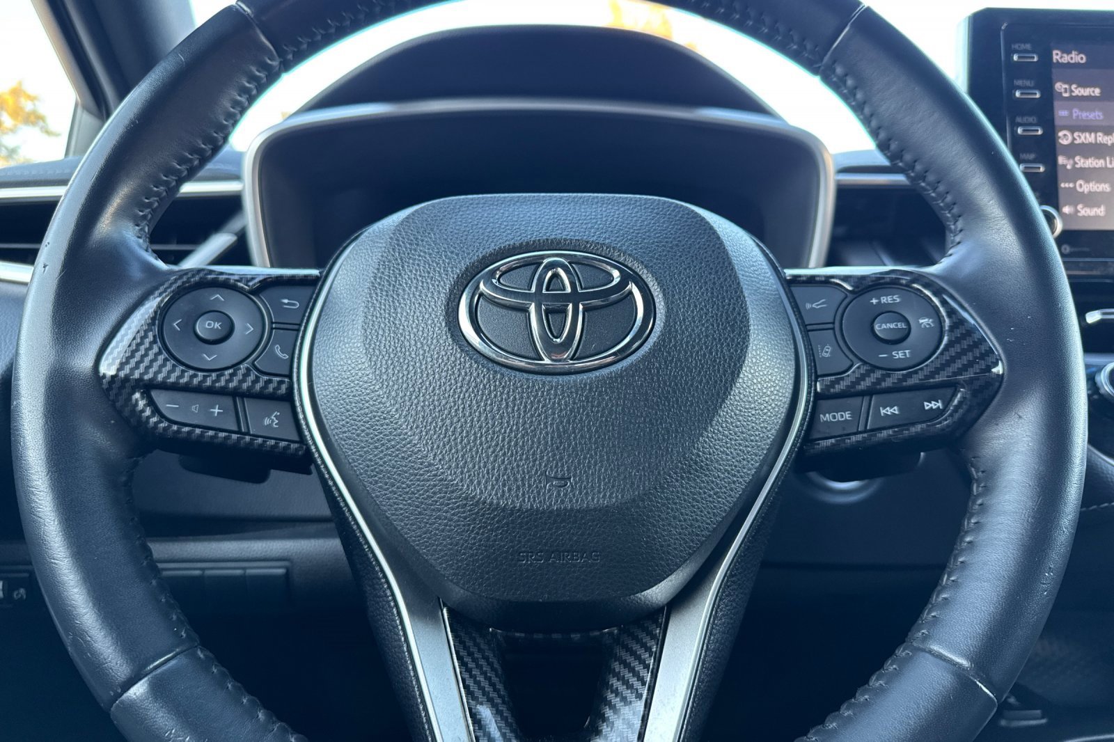 Used 2020 Toyota Corolla XSE image 27