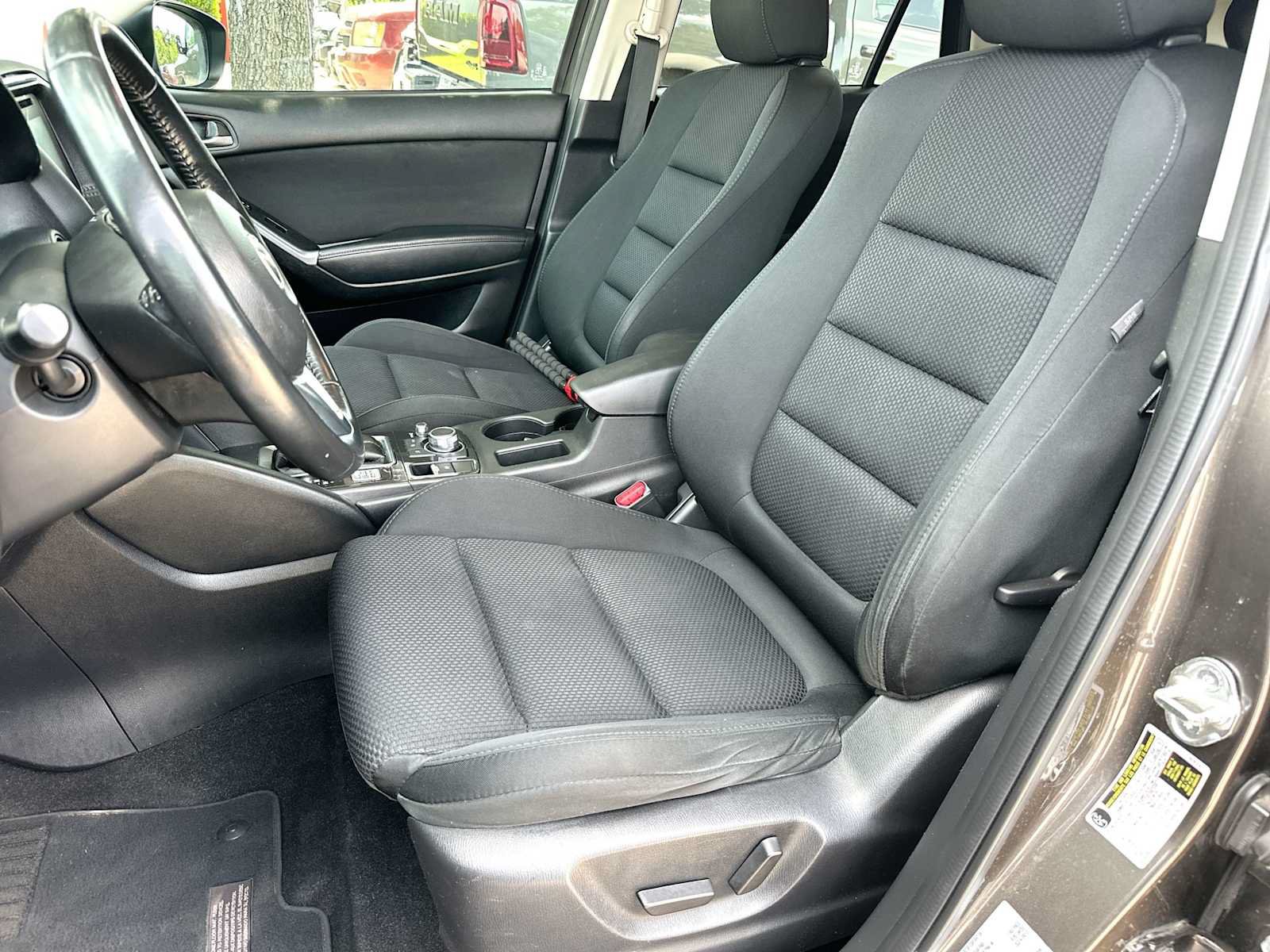 Used 2016 MAZDA CX-5 Touring FWD image 17