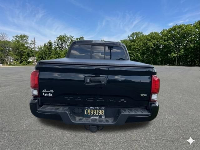 Used 2019 Toyota Tacoma SR w/ SR Convenience Package AWD/4WD image 7