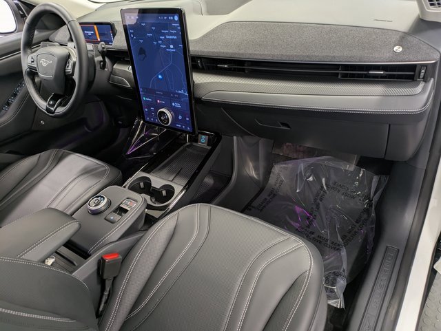 Used 2024 Ford Mustang Mach-E Premium image 29