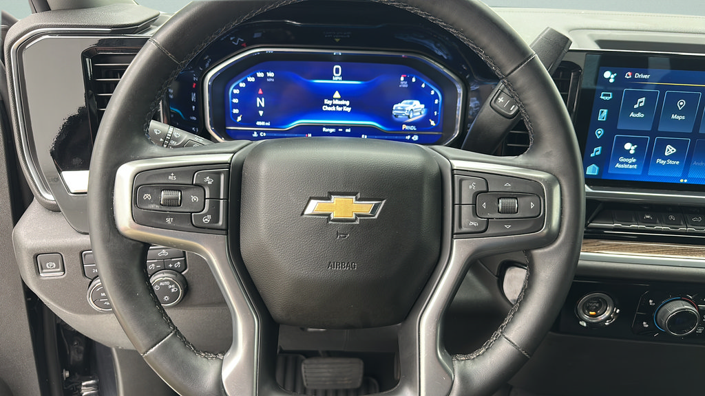 Used 2024 Chevrolet Silverado 1500 LT AWD/4WD image 18