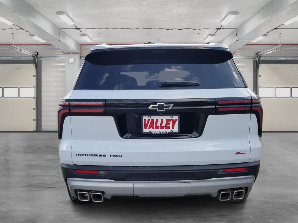 New 2026 Chevrolet Traverse Z71 w/ Enhanced Driving Package image 6