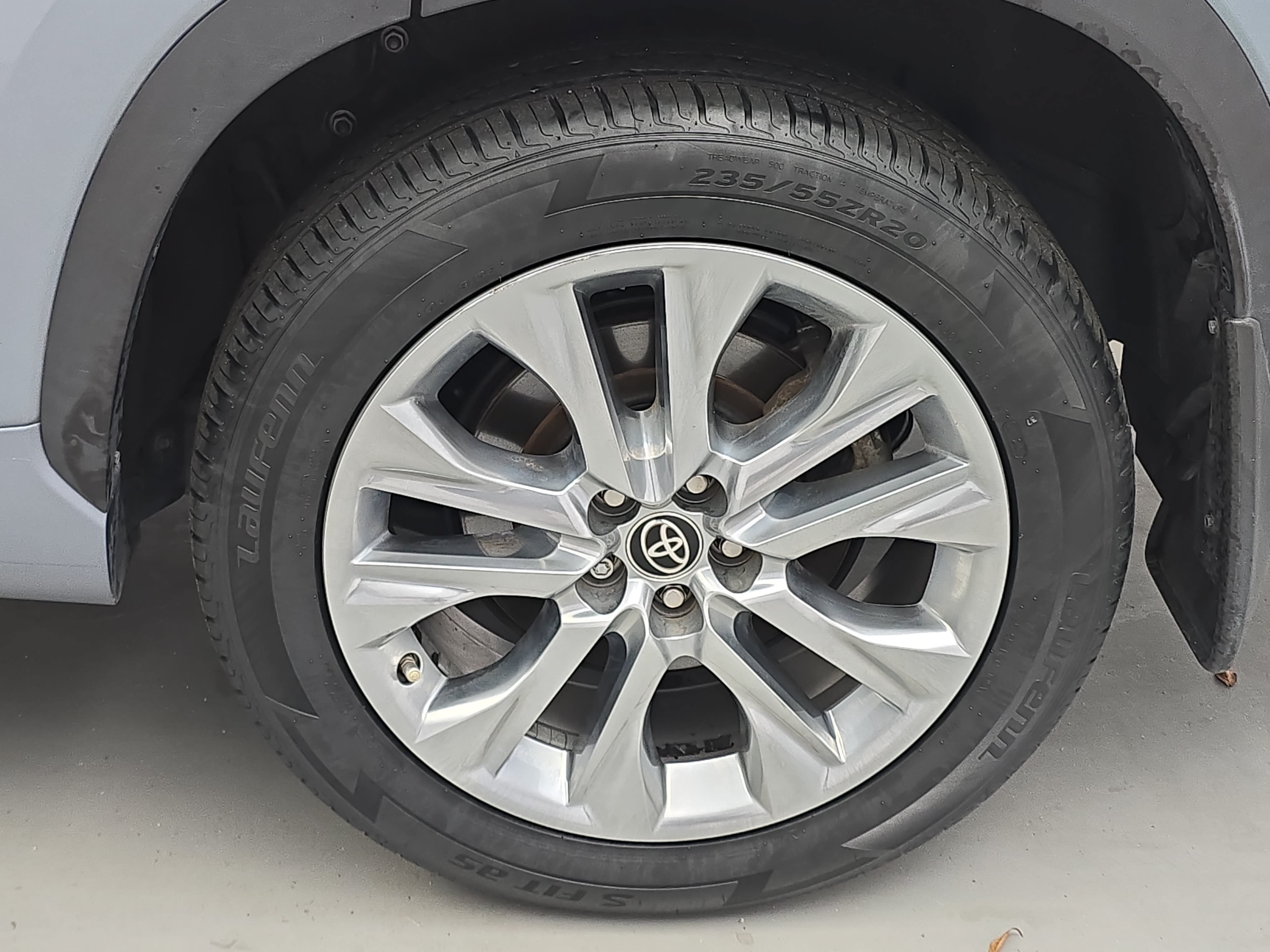 Used 2022 Toyota Highlander Limited AWD/4WD image 35