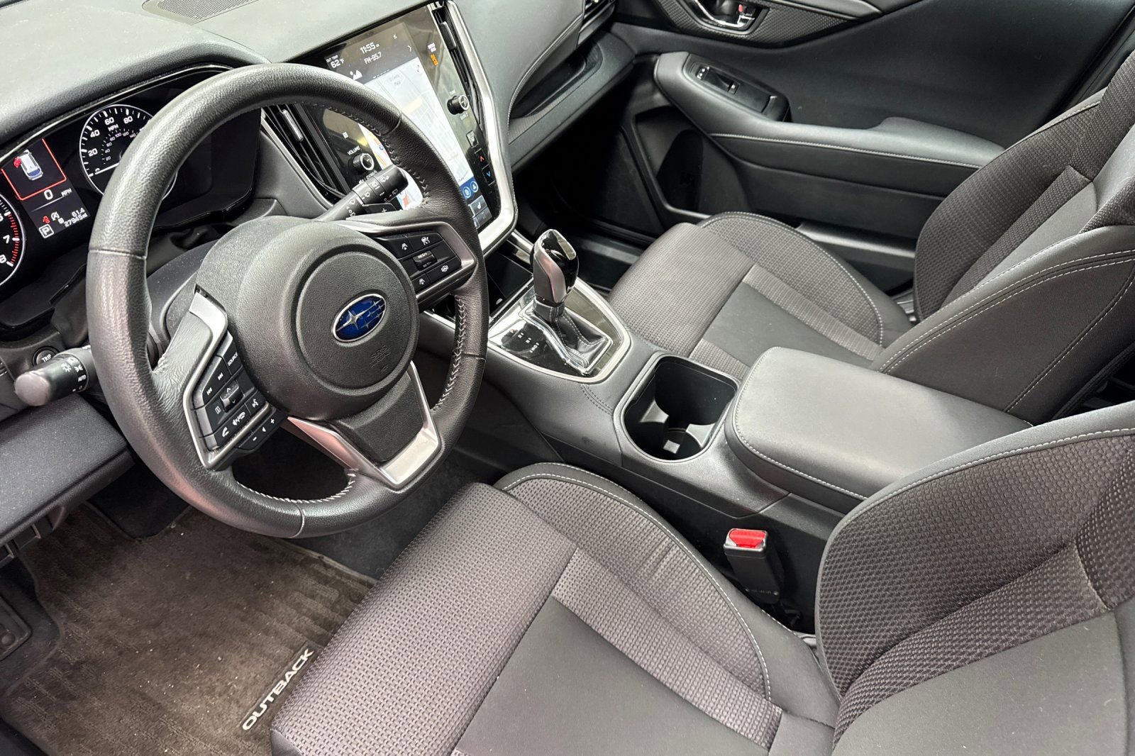 Used 2025 Subaru Outback Premium image 13
