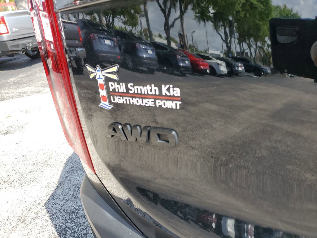 Used 2022 Kia Telluride SX w/ Nightfall Edition Package image 7