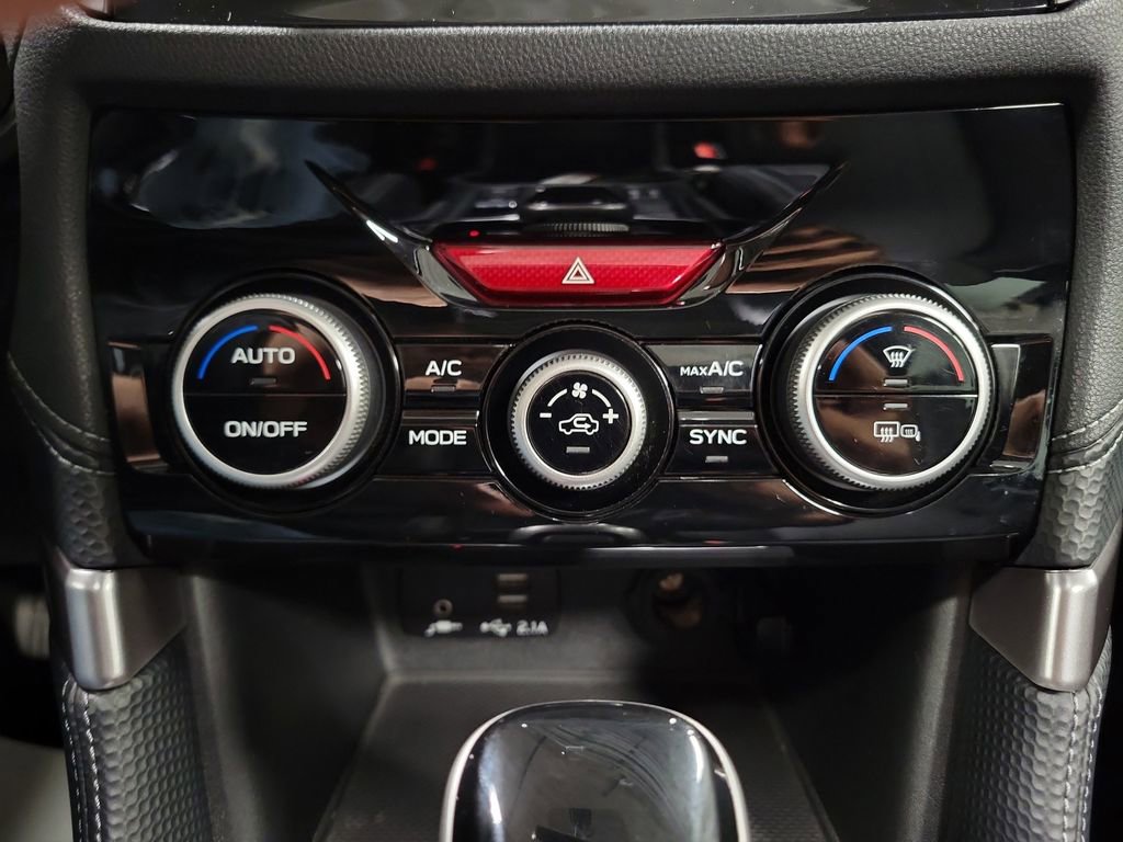 Used 2021 Subaru Forester Limited image 18