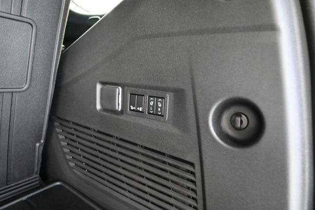 New 2026 GMC Yukon Denali w/ Denali Reserve Package image 33