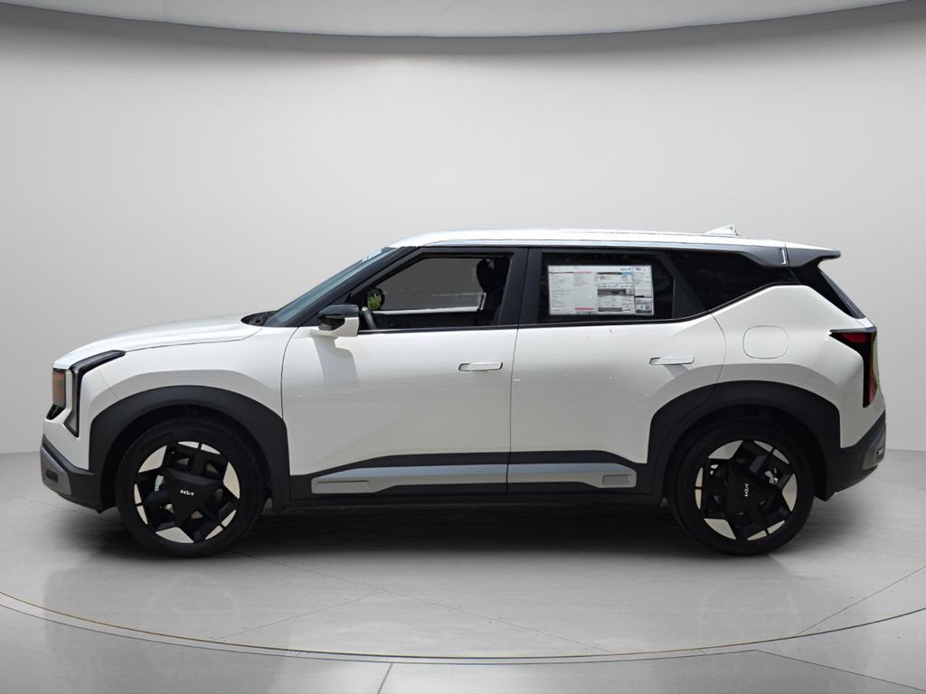 New 2027 Kia Seltos EX FWD image 2