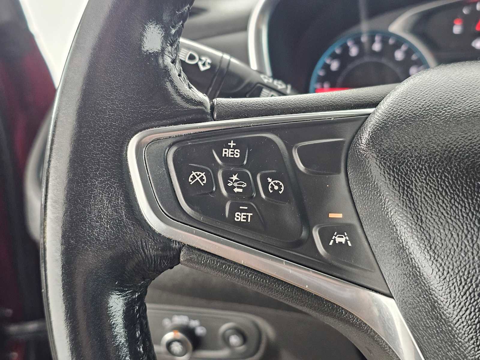 Used 2021 Chevrolet Equinox LT image 27