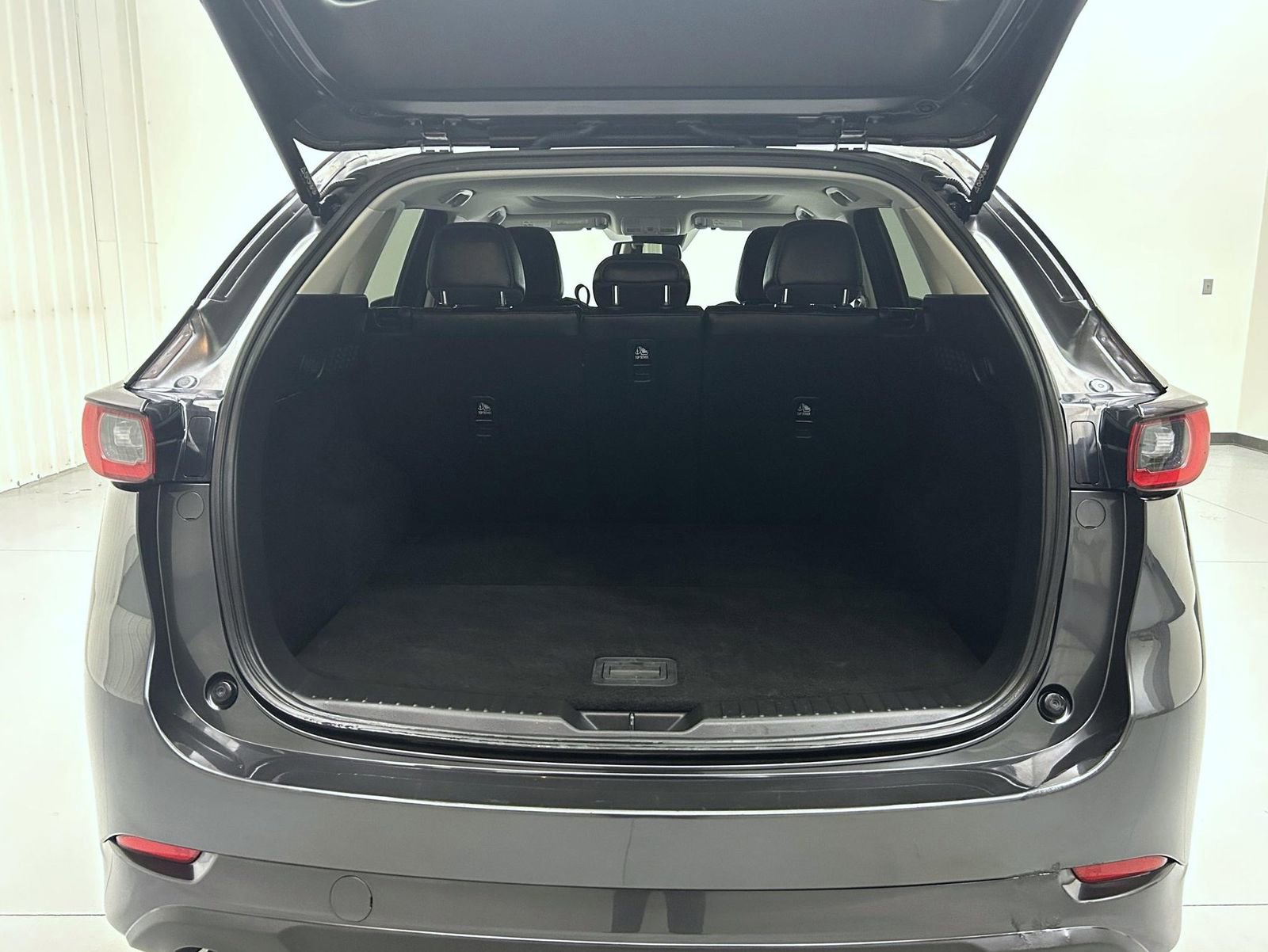 Used 2025 MAZDA CX-5 AWD 2.5 S w/ Preferred Package image 21