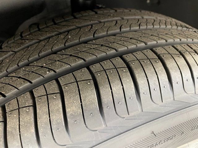 New 2026 Chevrolet Trax LT w/ Driver Confidence Package FWD image 8