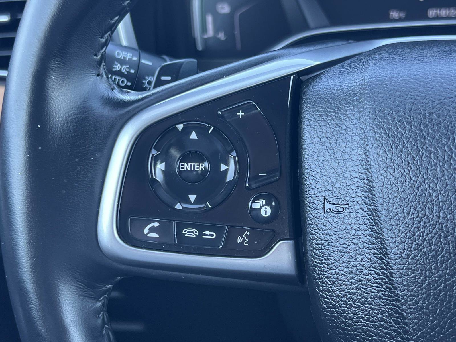 Certified 2020 Honda CR-V Touring image 9