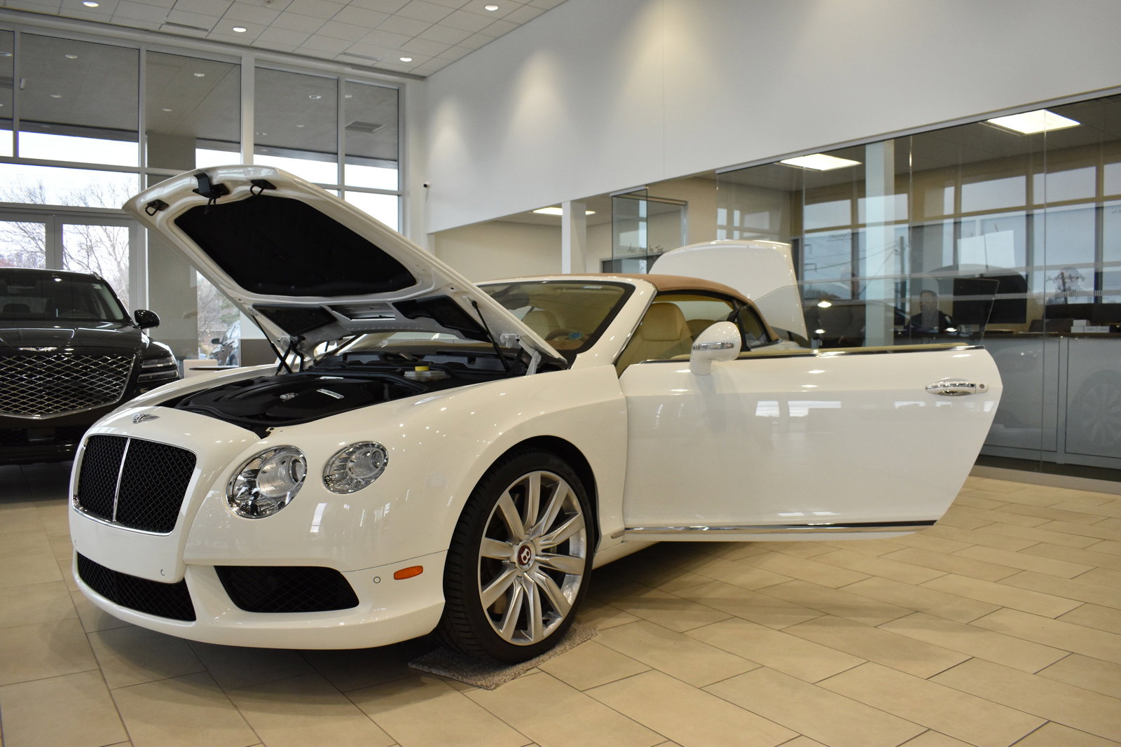 Used 2013 Bentley Continental GT image 10