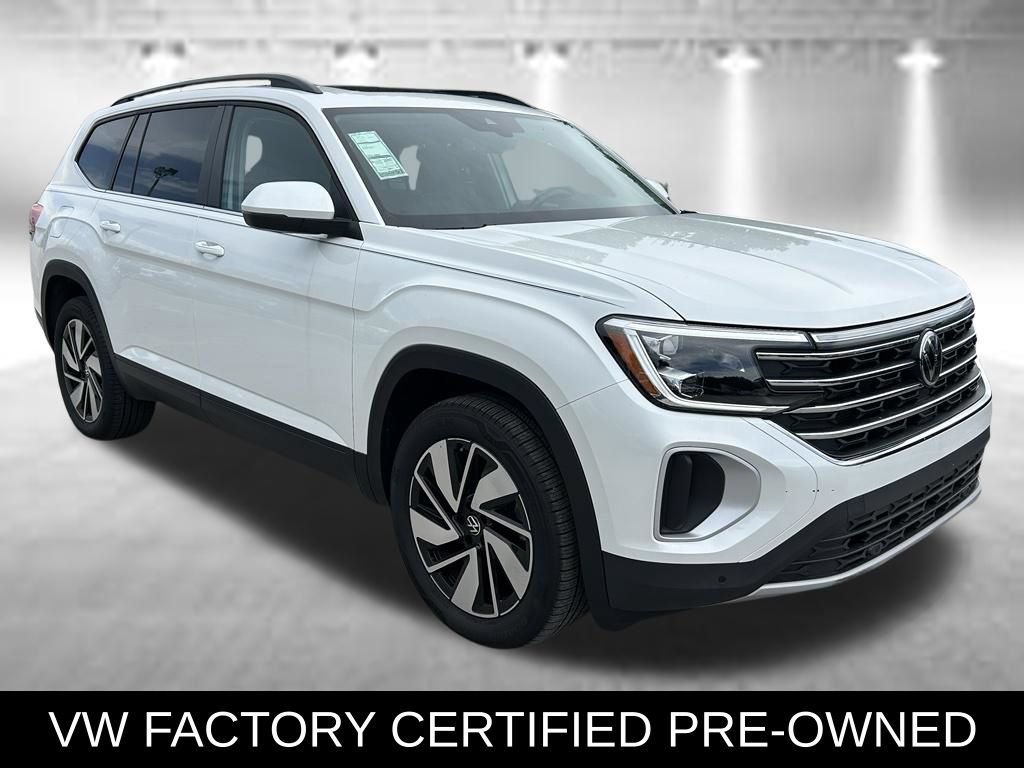 Certified 2026 Volkswagen Atlas SE w/ Panoramic Sunroof Package FWD image 3