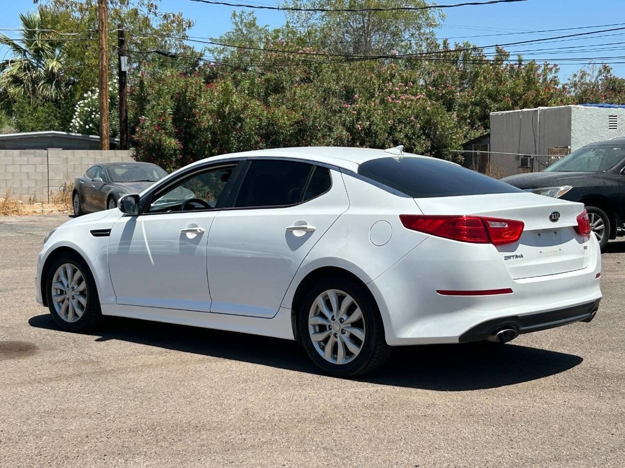 Used 2015 Kia Optima LX FWD image 5
