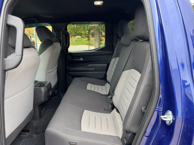 Used 2024 Toyota Tacoma TRD Off-Road AWD/4WD image 5