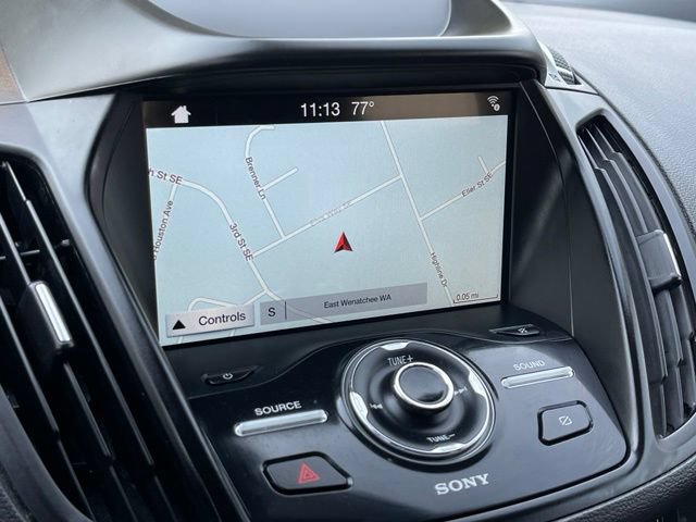 Used 2019 Ford Escape Titanium AWD/4WD image 12
