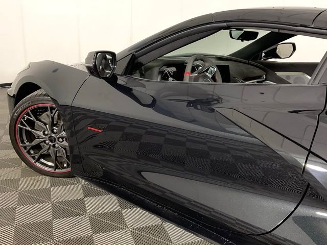 Used 2023 Chevrolet Corvette Stingray Premium Conv w/ Z51 Performance Package image 30