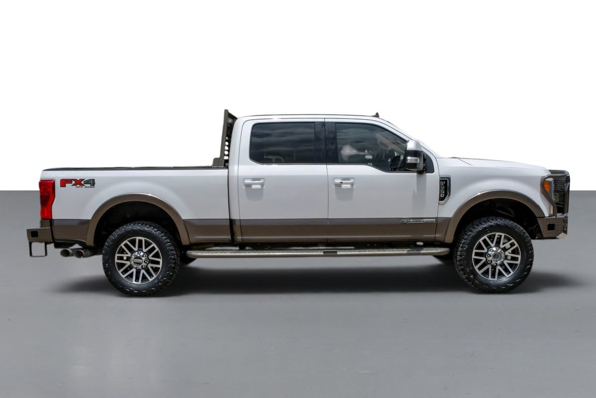 Used 2019 Ford F250 Lariat w/ Lariat Ultimate Package AWD/4WD image 5