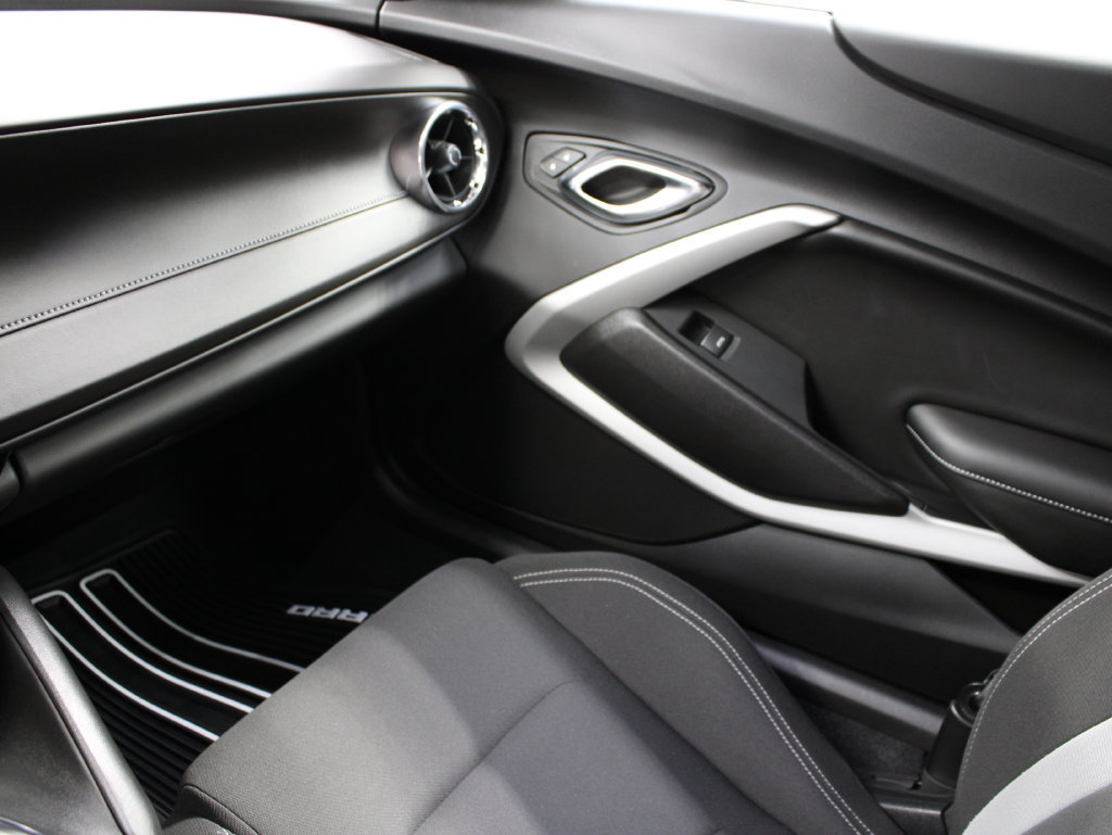 Used 2019 Chevrolet Camaro SS RWD image 24
