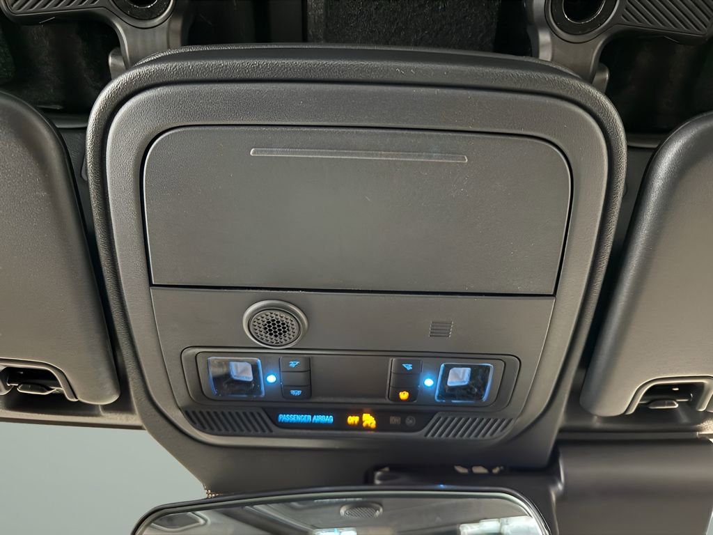 New 2025 Ford Bronco 2-Door AWD/4WD image 19