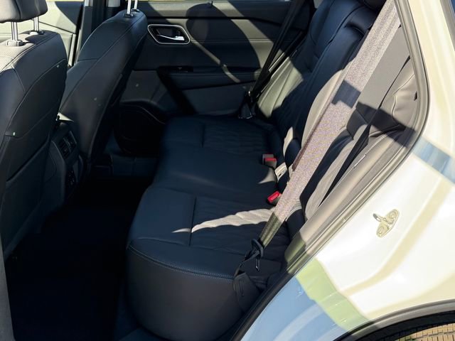 New 2026 Nissan Rogue Platinum w/ Tech Package image 23