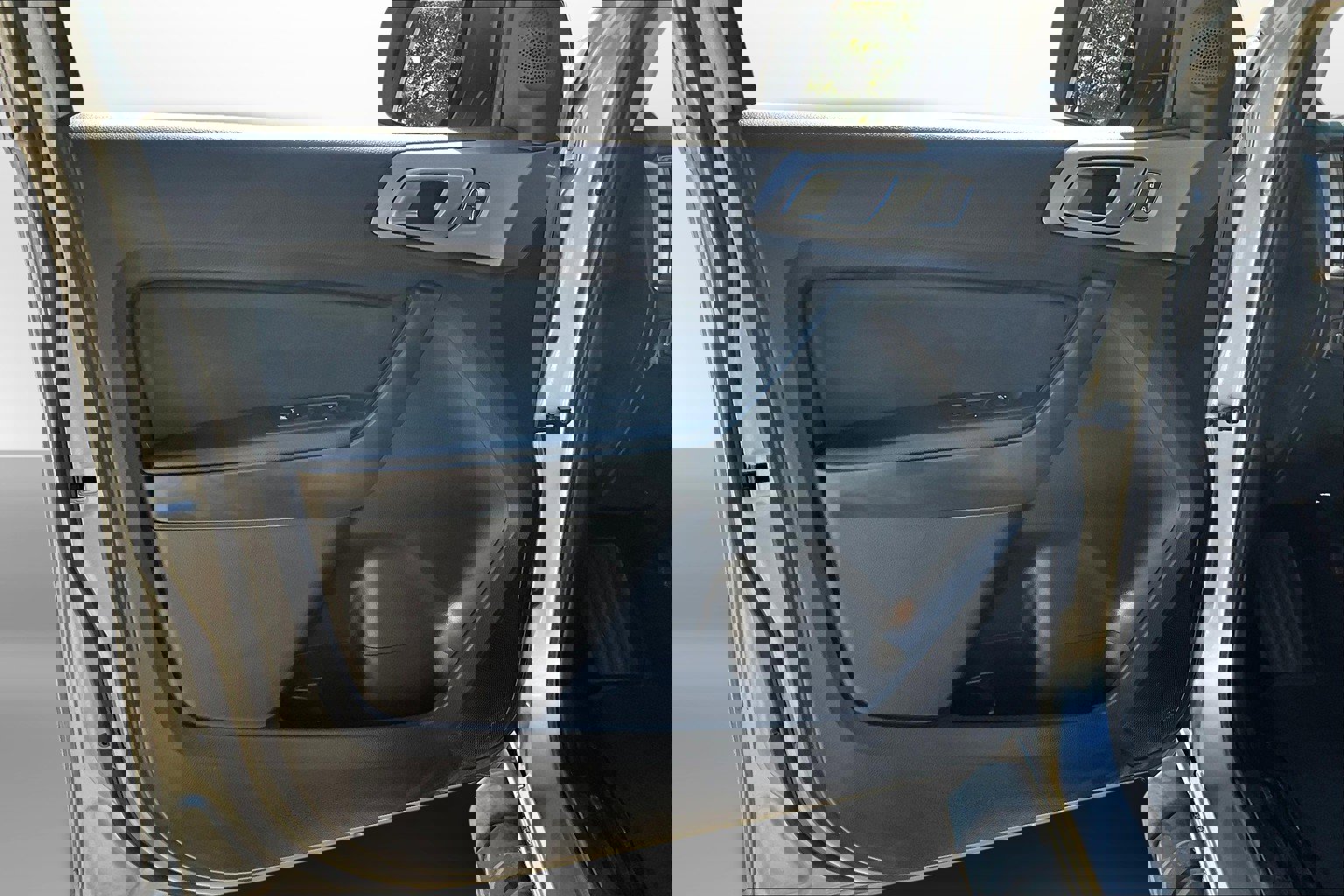 Used 2020 Ford Ranger XLT w/ Equipment Group 301A Mid image 25