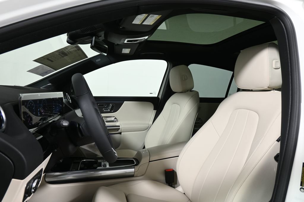 Certified 2026 Mercedes-Benz GLA 250 4MATIC image 13