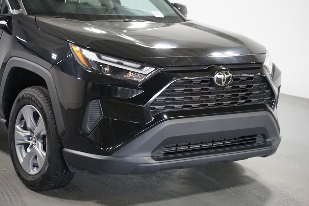 Certified 2022 Toyota RAV4 XLE image 4