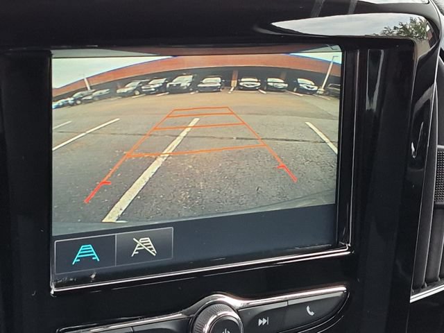 Used 2018 Chevrolet Traverse LT w/ LPO, Floor Liner Package FWD image 19