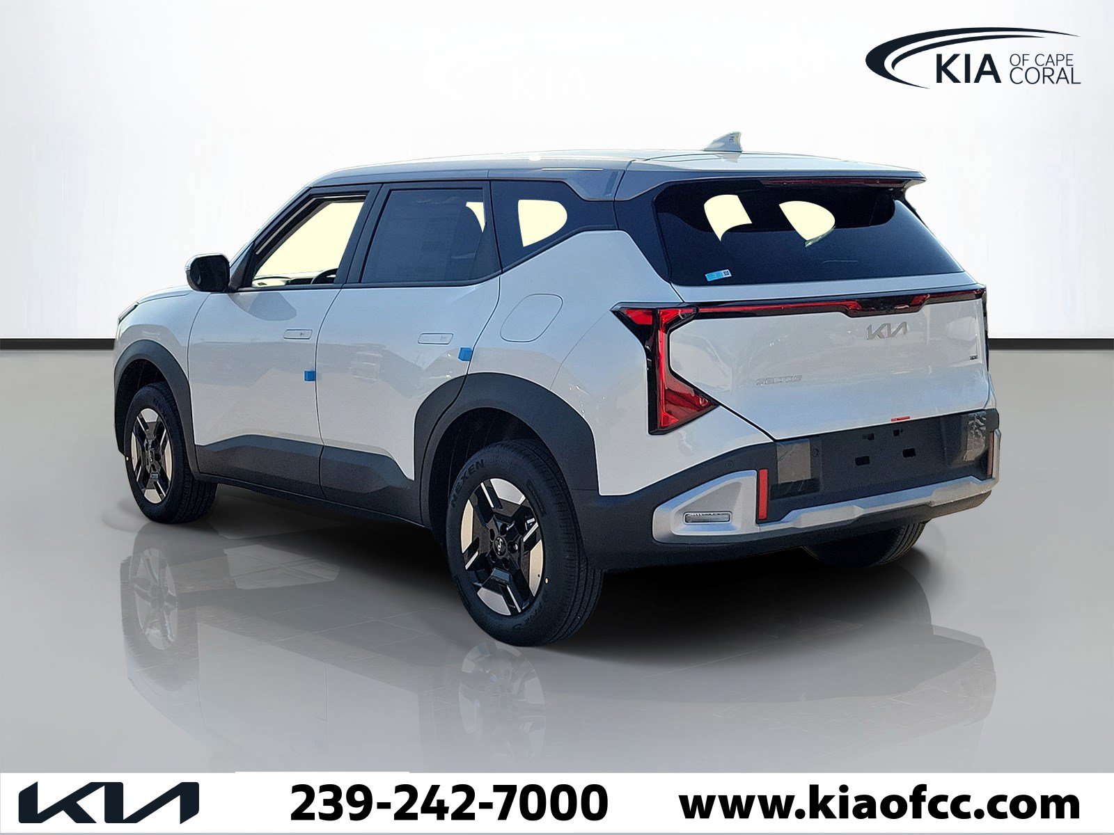 New 2027 Kia Seltos LX AWD/4WD image 4