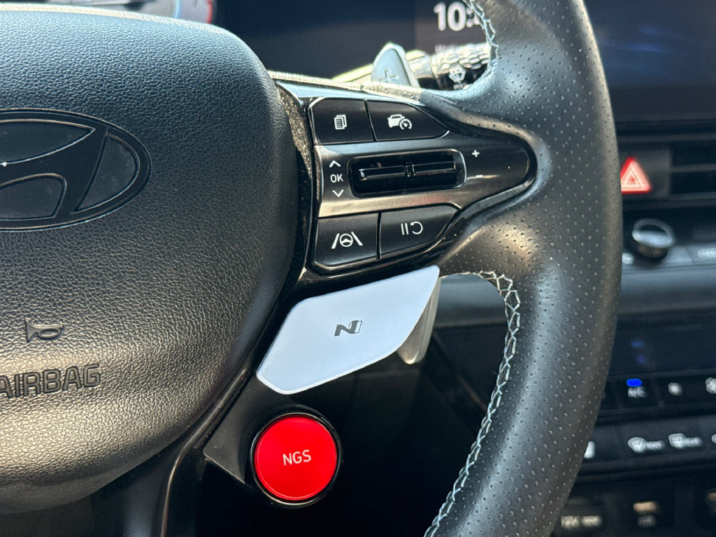 Used 2025 Hyundai Elantra N FWD image 27