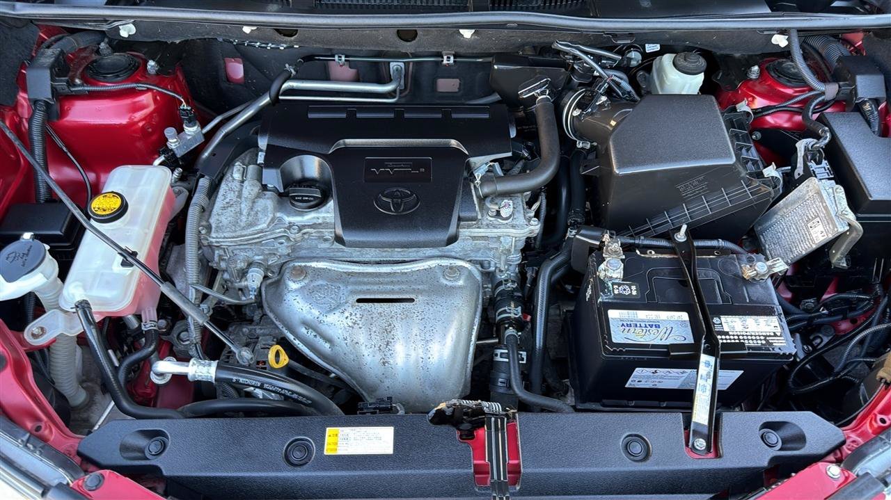 Used 2015 Toyota RAV4 Limited AWD/4WD image 32