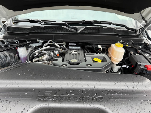 New 2026 RAM 5500 Tradesman AWD/4WD image 12