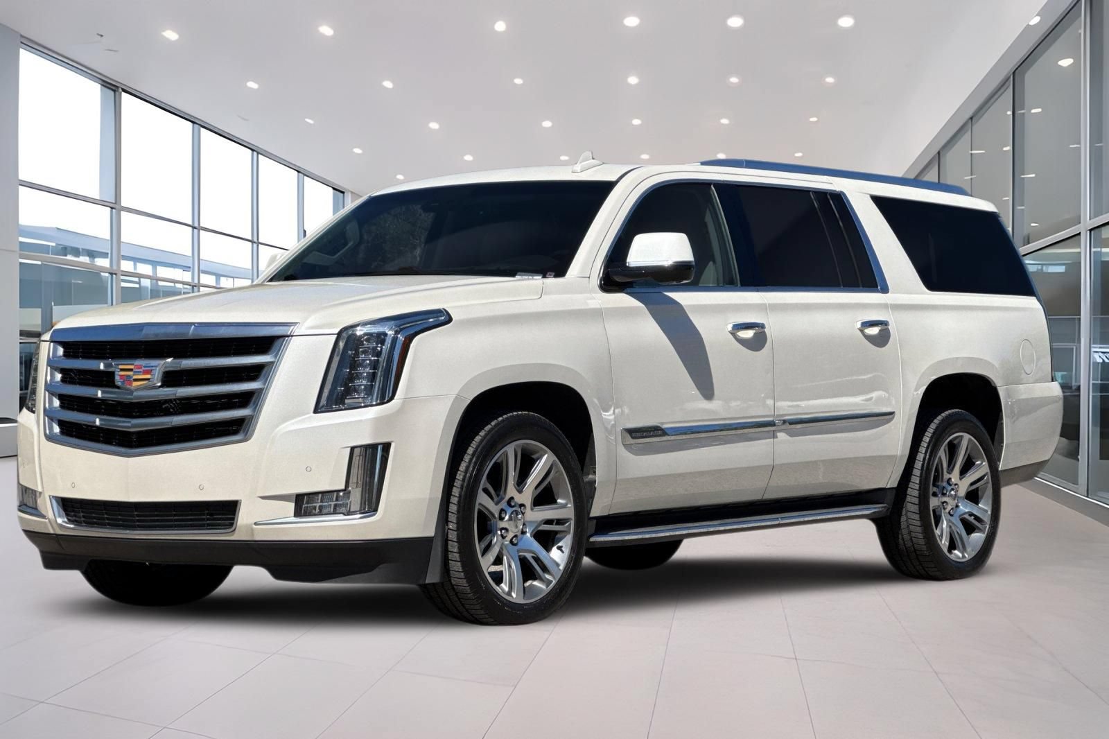 Used 2015 Cadillac Escalade ESV Luxury AWD/4WD image 8
