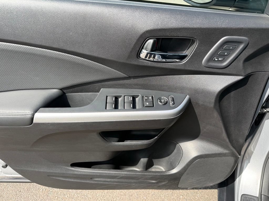 Used 2016 Honda CR-V Touring image 26