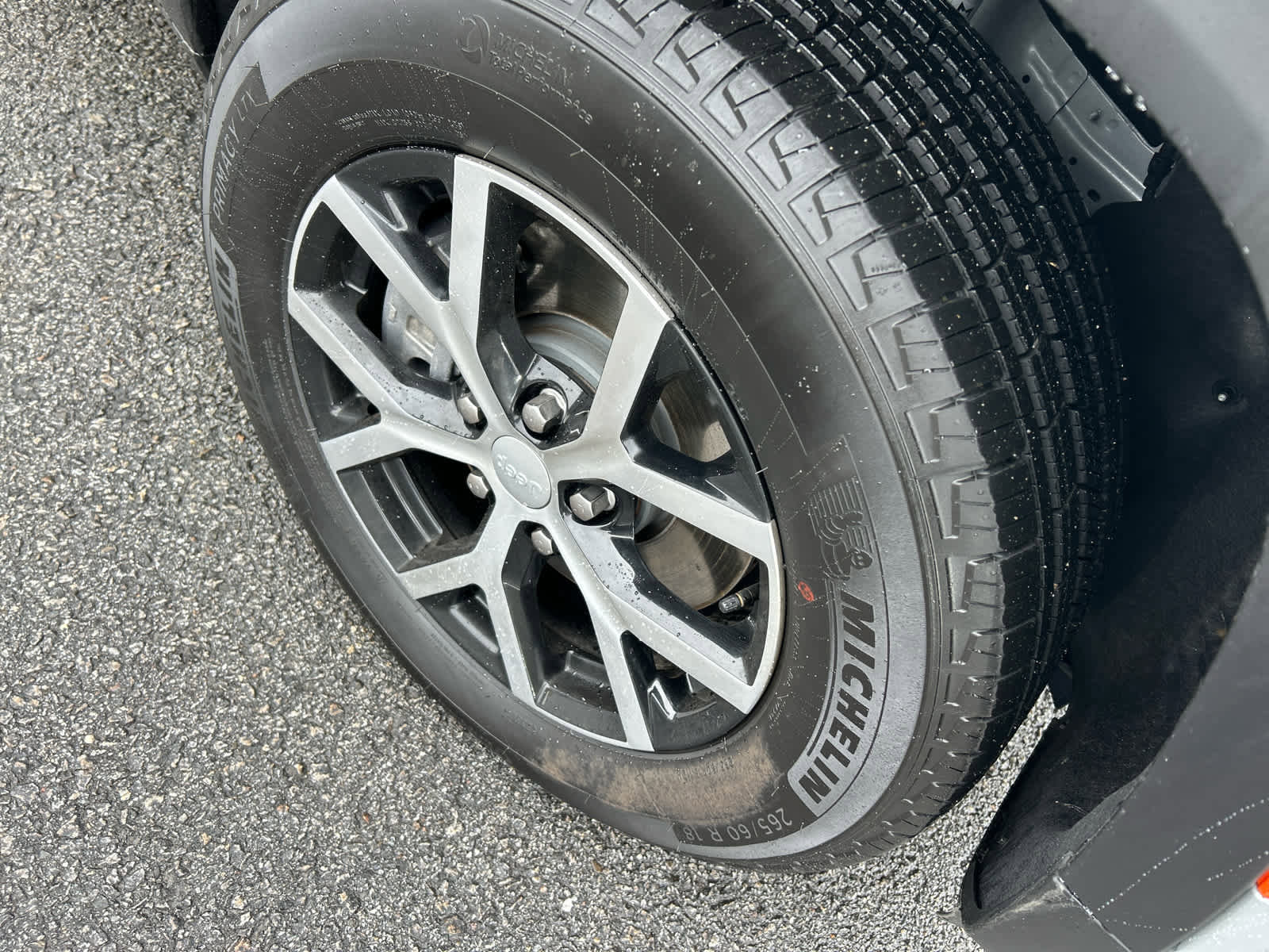 Used 2025 Jeep Grand Cherokee L Limited w/ Trailer Tow Package image 13