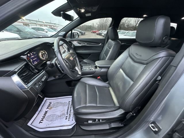 Used 2023 Cadillac XT6 Sport w/ Technology Package AWD/4WD image 11