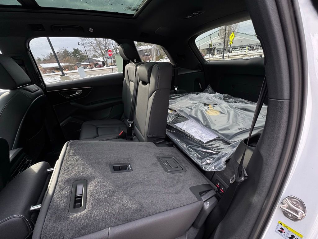 New 2026 Audi Q7 2.0T Premium image 30