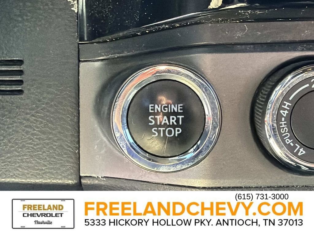 Used 2017 Toyota Tacoma TRD Sport w/ Tow Package (A/T) image 36