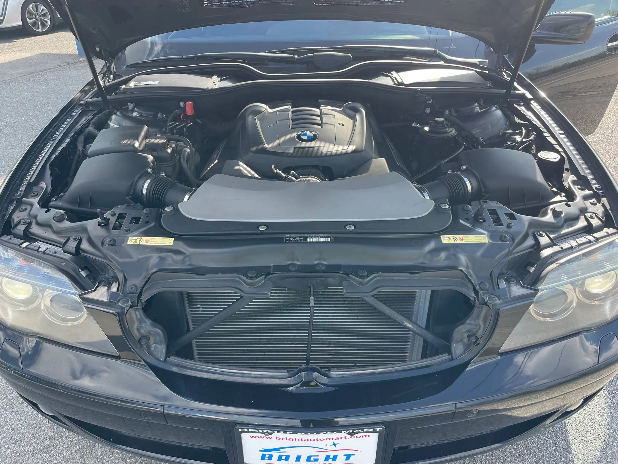 Used 2008 BMW 750i image 11