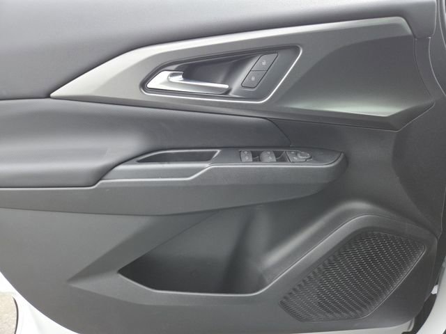 New 2026 Chevrolet Equinox EV LT image 28