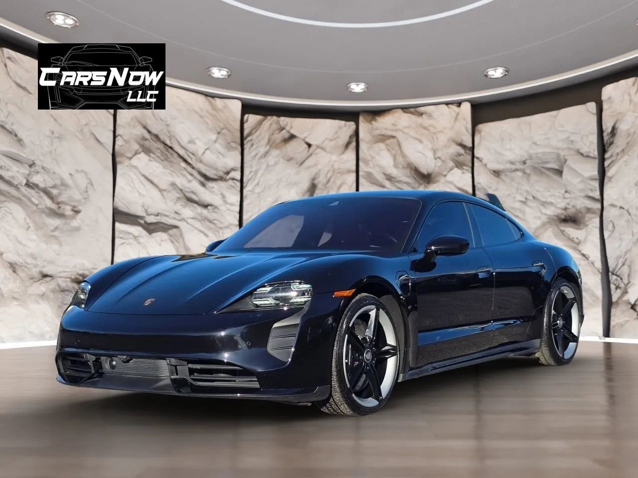 Used 2020 Porsche Taycan image 3