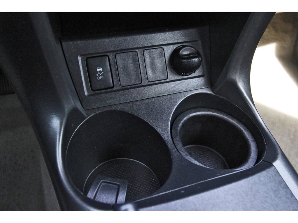 Used 2012 Toyota RAV4 FWD w/ Value Pkg image 26