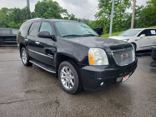 Used 2014 GMC Yukon Denali AWD/4WD image 3