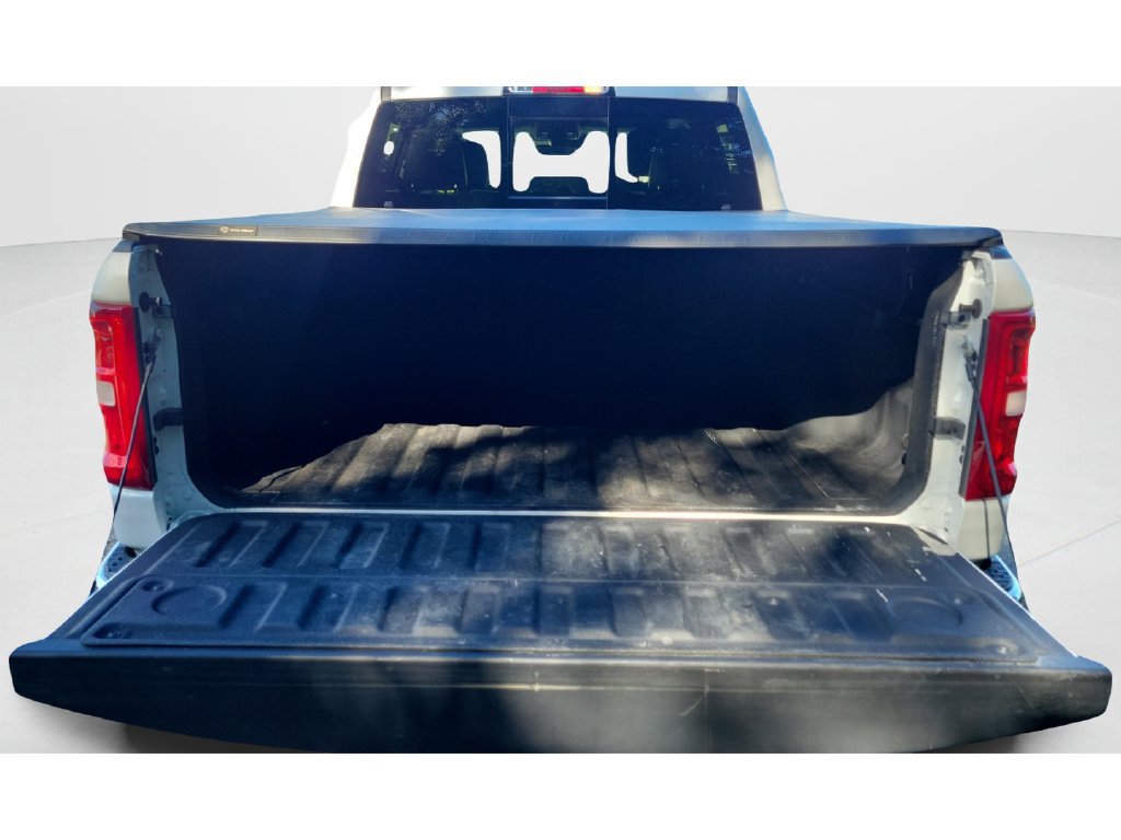 Used 2025 RAM 1500 Laramie AWD/4WD image 9