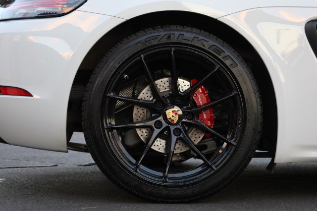 Used 2018 Porsche 718 Cayman image 50